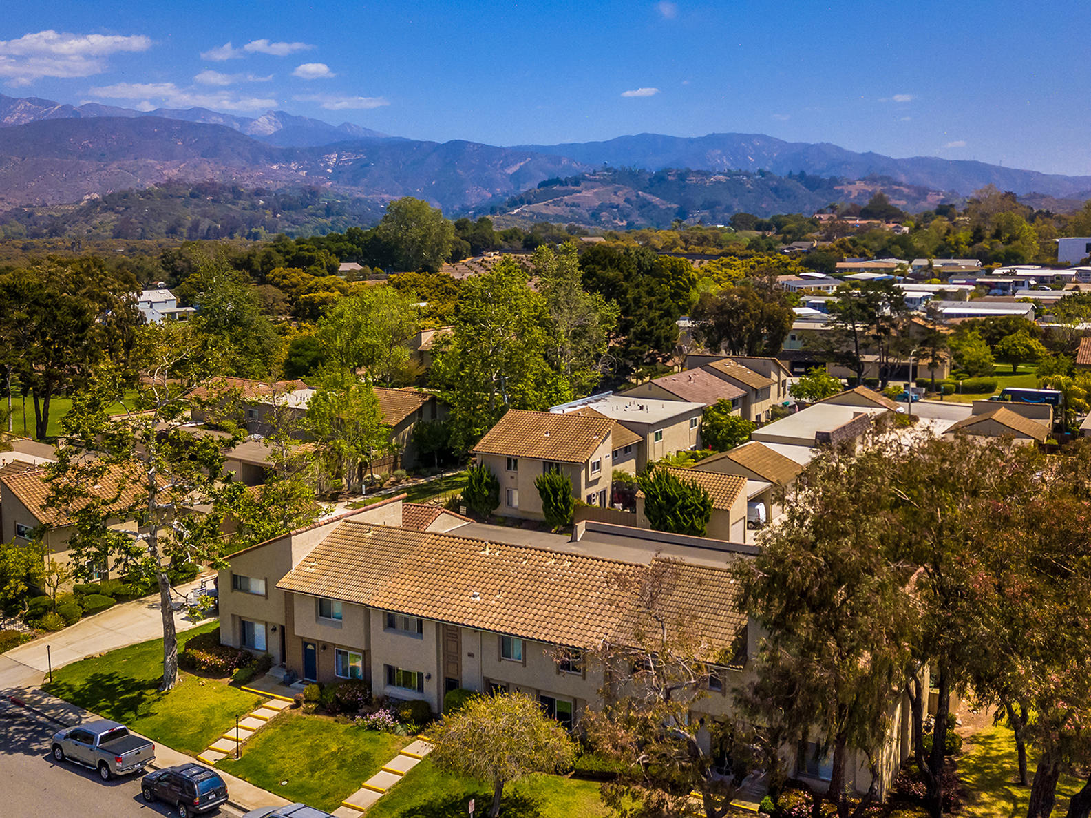 6048 Jacaranda Way, Unit C Carpinteria, CA 93013 - Photo 2 of 24 Aerial