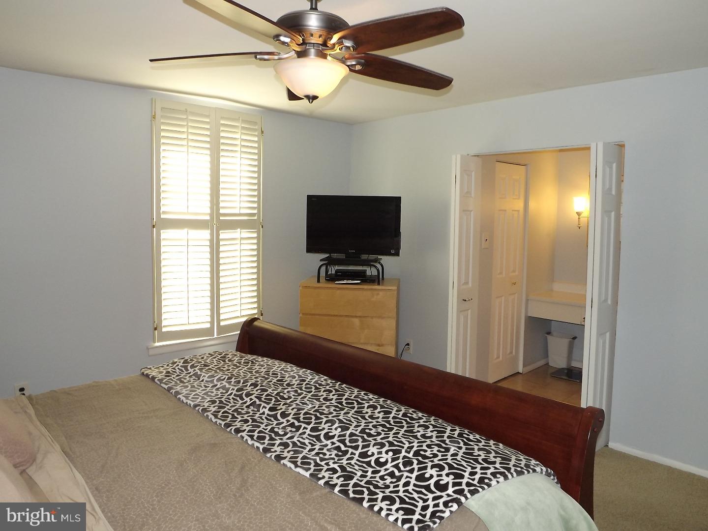 227 Greendale Road Philadelphia, PA 19154 - Photo 11 of 25 Bedroom - Main