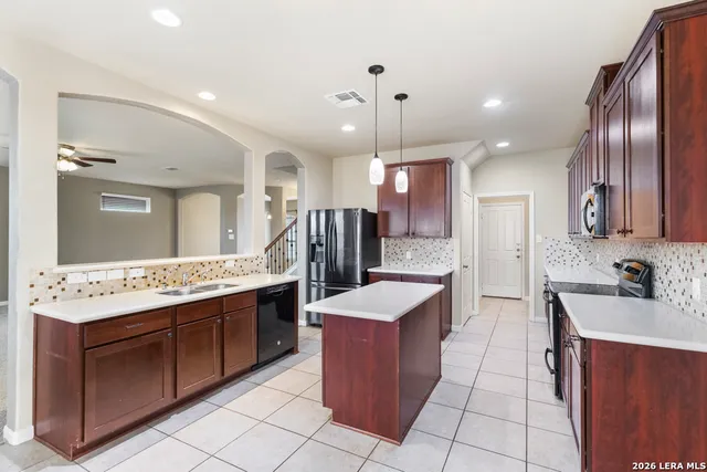 $2,195 | 8815 Narva Plain, San Antonio, TX 78251