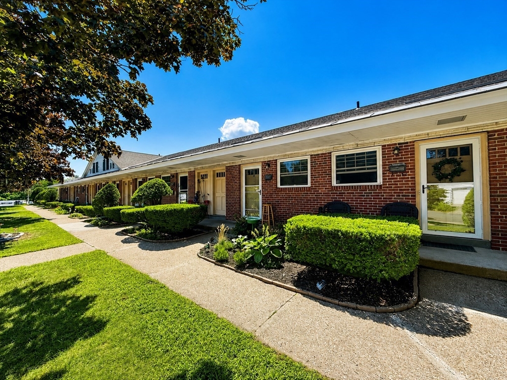 2 Alexander Avenue, Unit 2 Clinton, MA 01510 - Photo 13 of 13 Gallery Image 13
