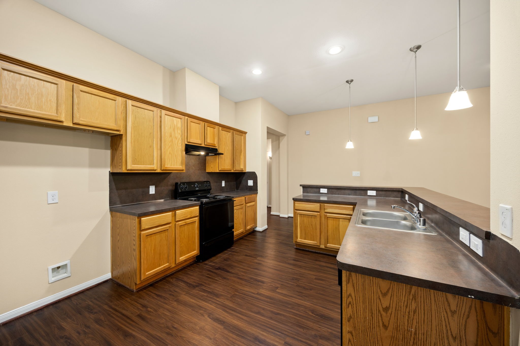 5601 Howell Street Houston, TX 77032 - Photo 7 of 27