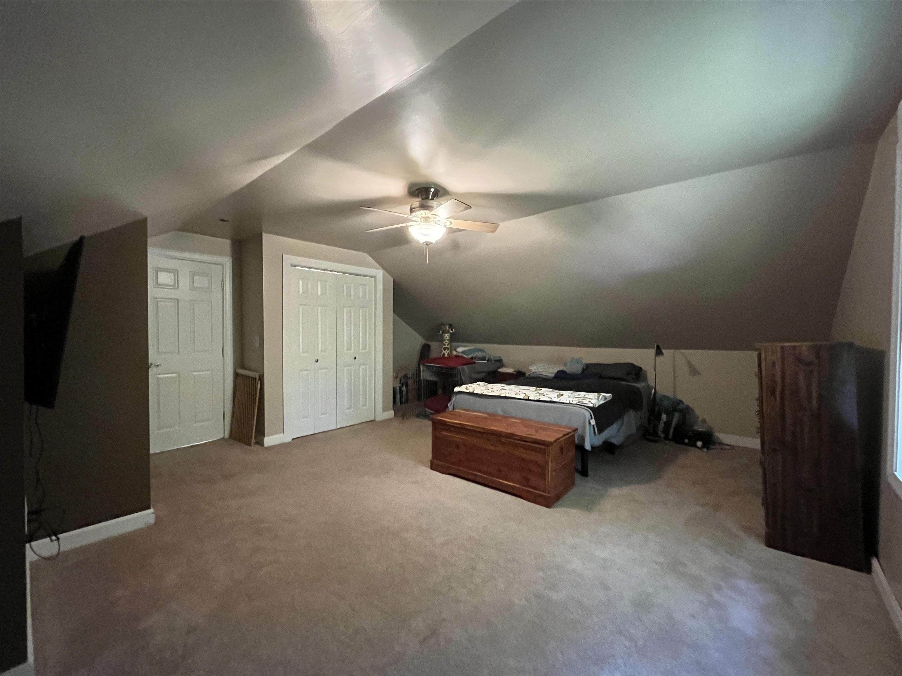 235 Thomas Drive Bristol, VT 05443 - Photo 12 of 40