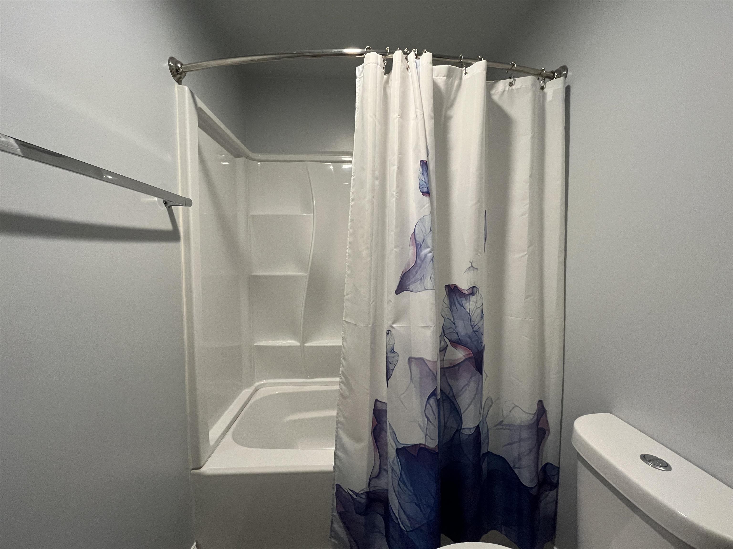 235 Thomas Drive Bristol, VT 05443 - Photo 9 of 40