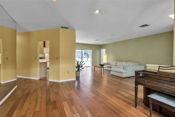 $999,000 | 1732 Pine Harrier Circle, Sarasota, FL 34231