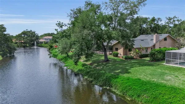 $999,000 | 1732 Pine Harrier Circle, Sarasota, FL 34231