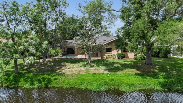 $999,000 | 1732 Pine Harrier Circle, Sarasota, FL 34231