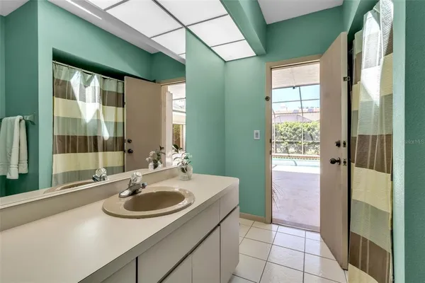 $999,000 | 1732 Pine Harrier Circle, Sarasota, FL 34231