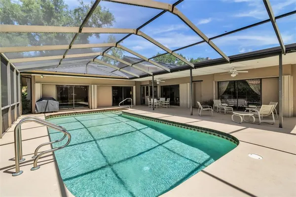 $999,000 | 1732 Pine Harrier Circle, Sarasota, FL 34231