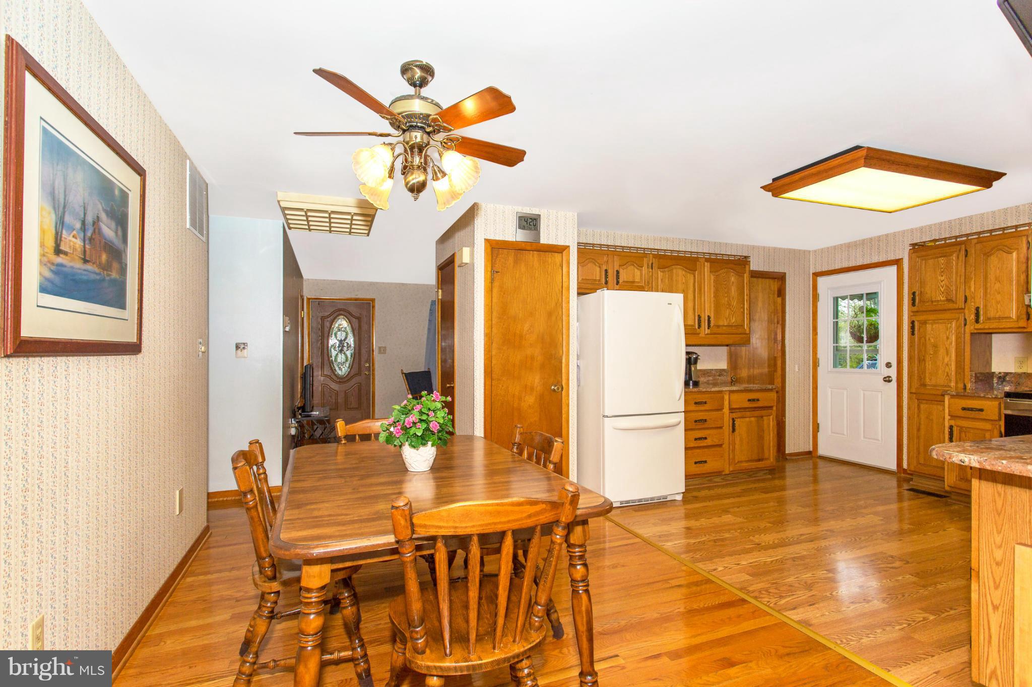 10456 Old Annapolis Road Frederick, MD 21701 - Photo 11 of 30 Dining Room