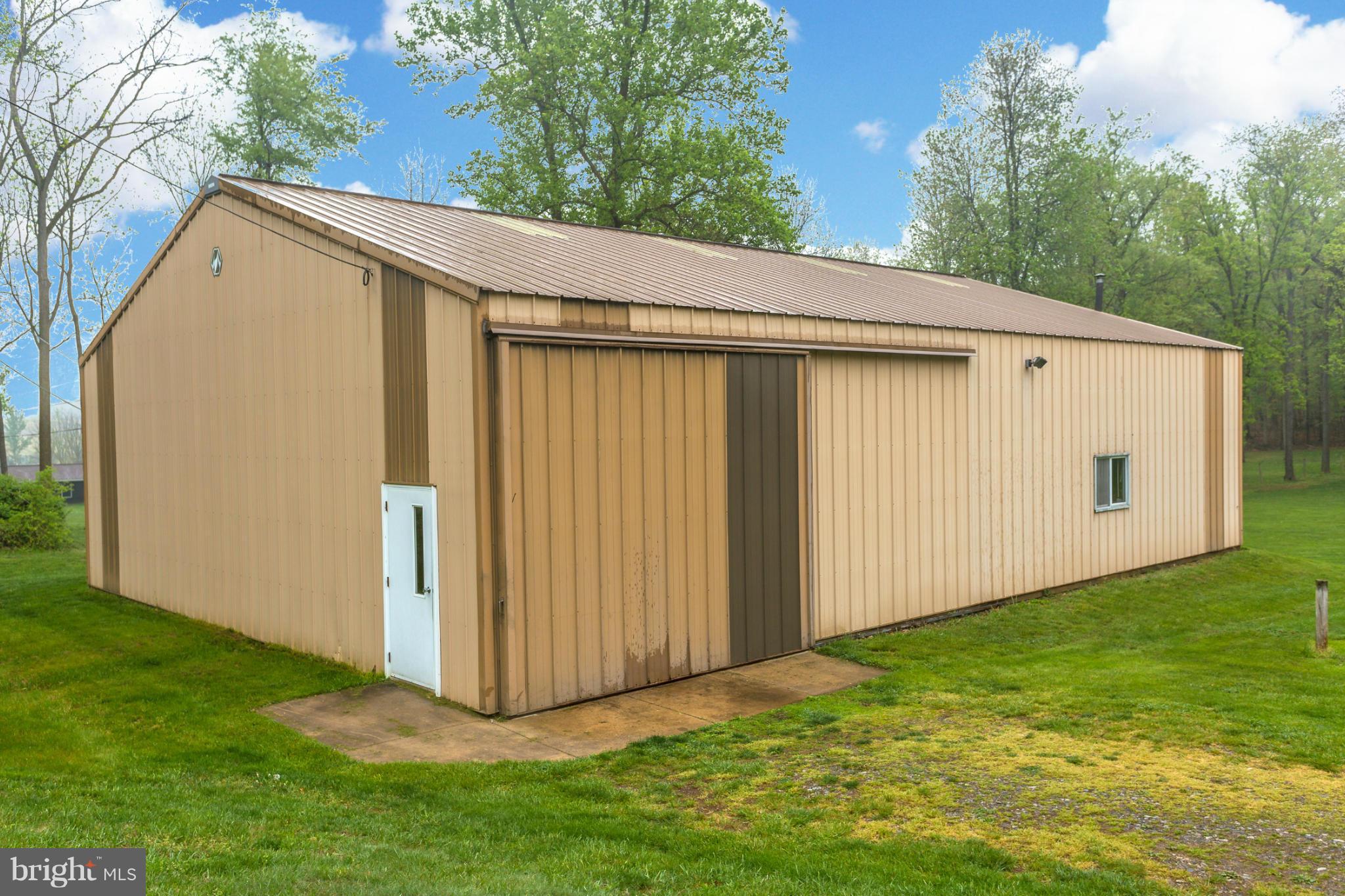 10456 Old Annapolis Road Frederick, MD 21701 - Photo 25 of 30 Machine Shed - Workshop, 42x60