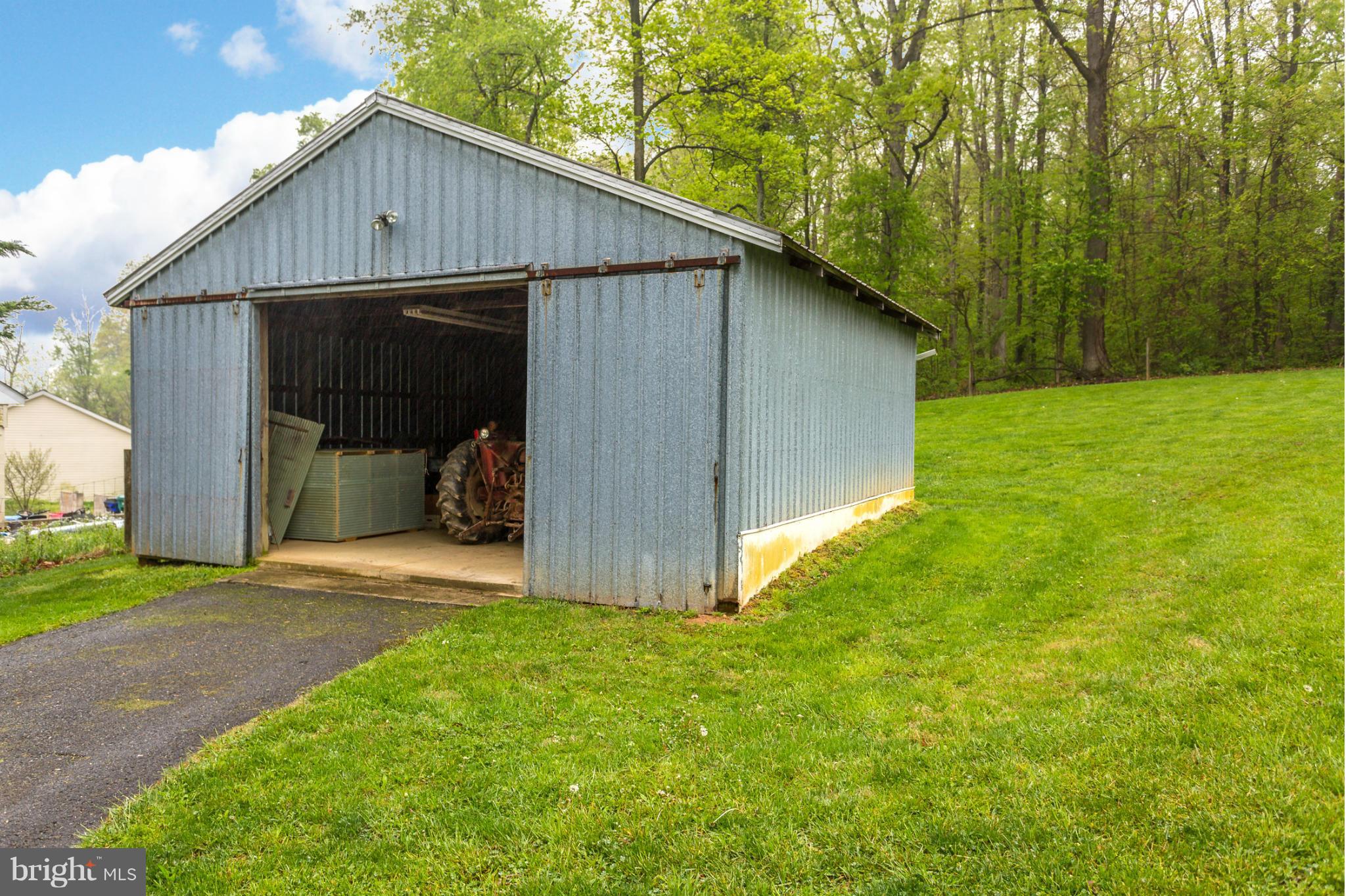 10456 Old Annapolis Road Frederick, MD 21701 - Photo 26 of 30 Detached 24x24 Garage