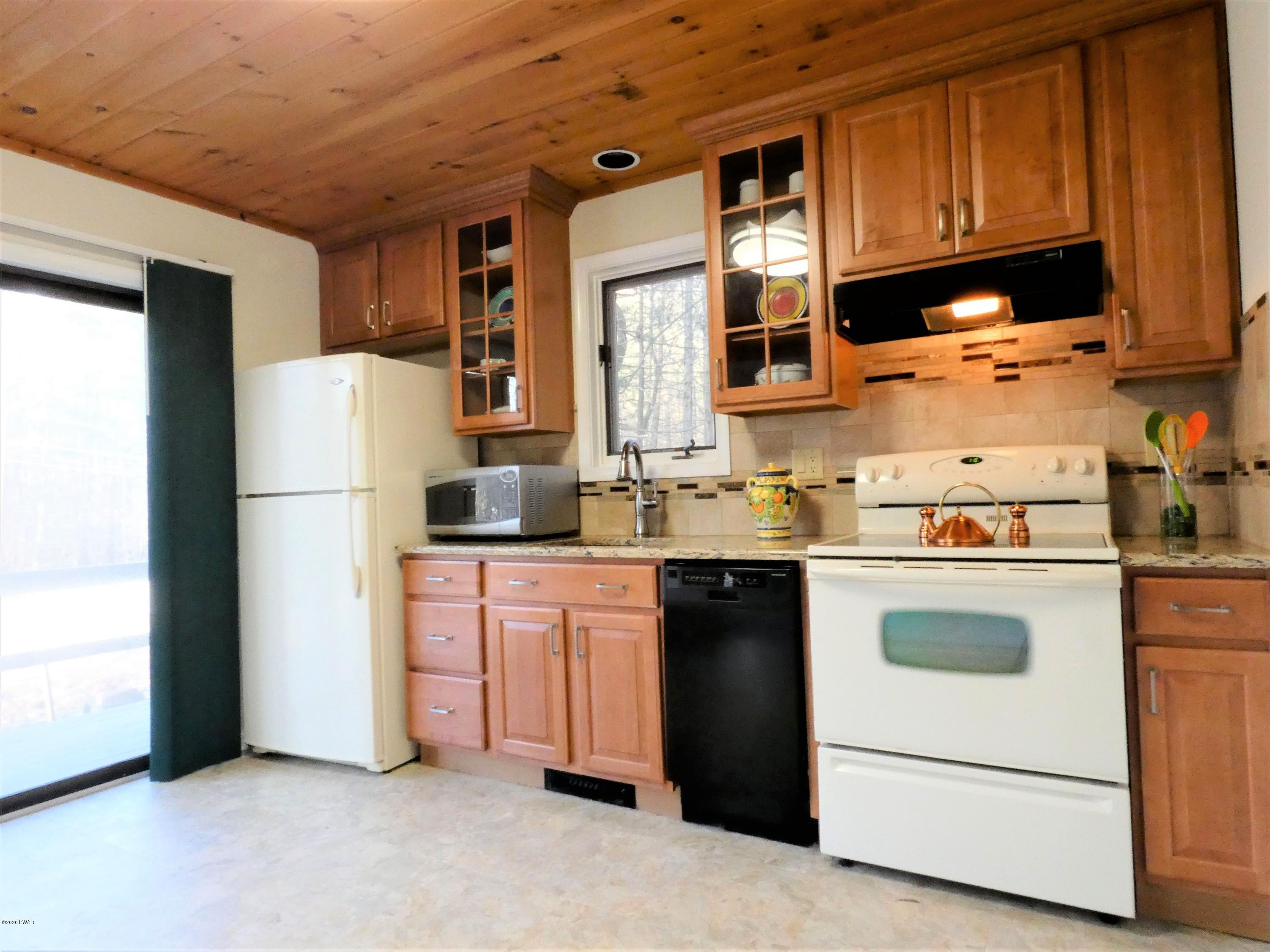 18 Northgate Road Lake Ariel, PA 18436 - Photo 7 of 16