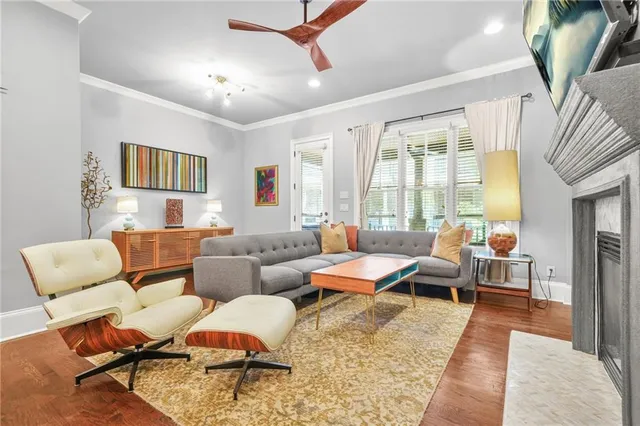 $645,000 | 385 15th Street Northwest, Unit 6, Atlanta, GA 30363