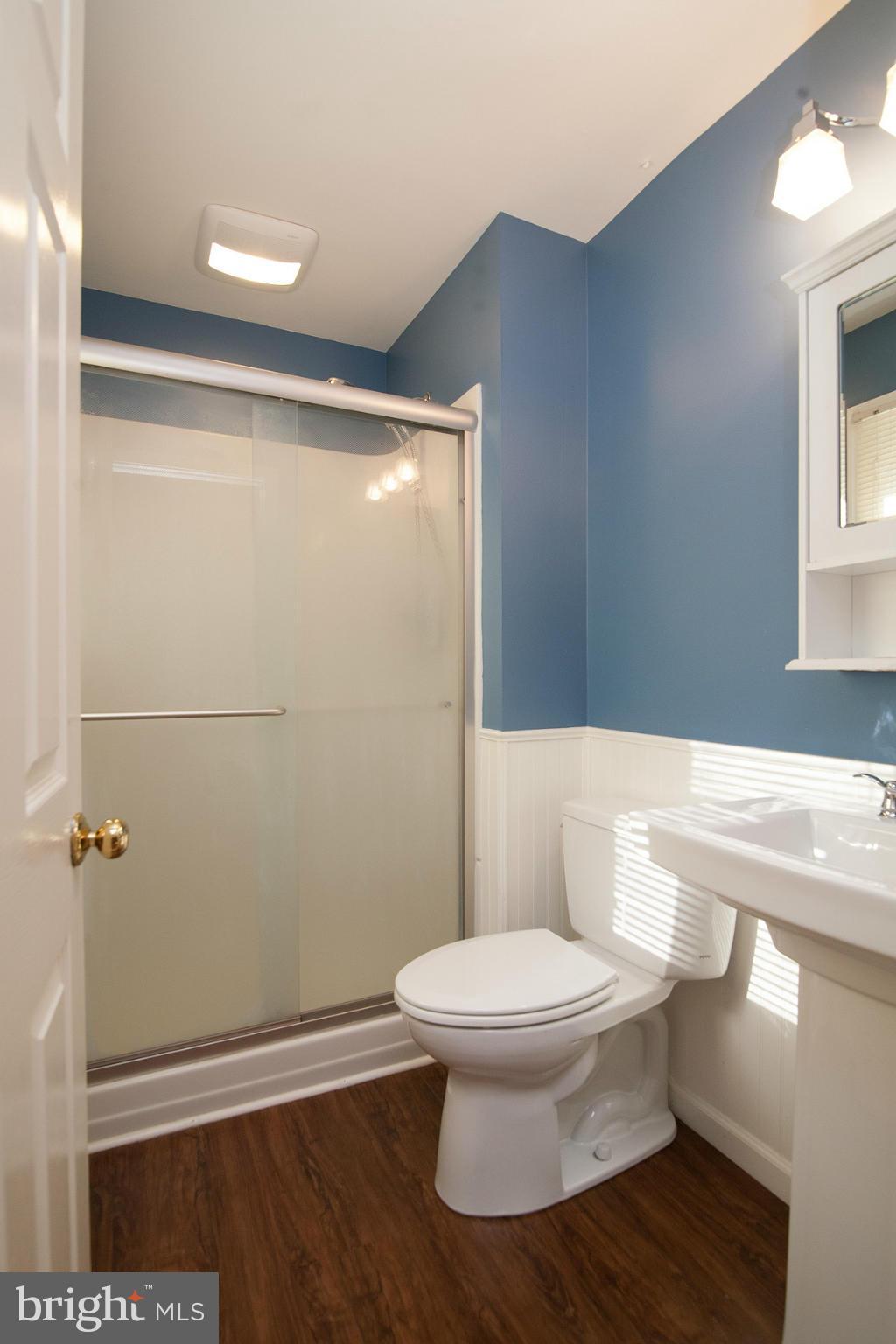 527 Streaker Road Sykesville, MD 21784 - Photo 11 of 26 Bath (Master)