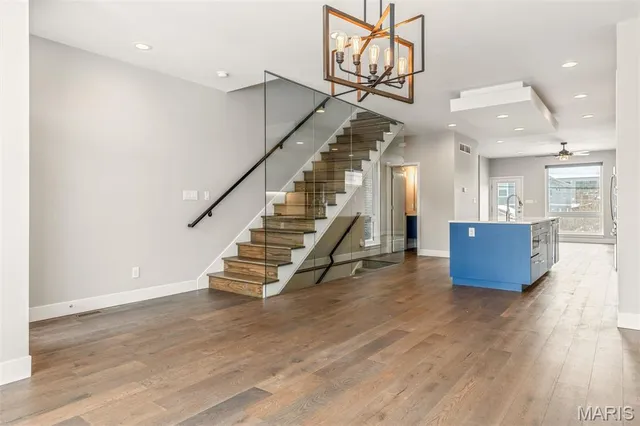 $505,000 | 4326 Vista Avenue, St. Louis, MO 63110