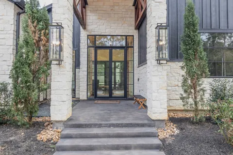 $1,700,000 | 7145 Morningbrook Drive, Montgomery, TX 77316