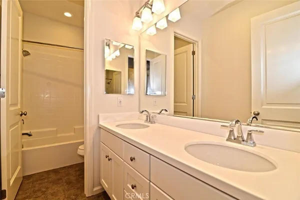 $4,500 | 94 Strawberry Grove, Irvine, CA 92620