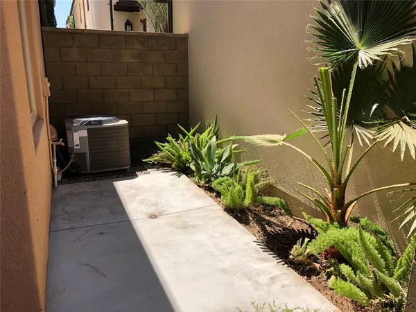 $4,500 | 94 Strawberry Grove, Irvine, CA 92620