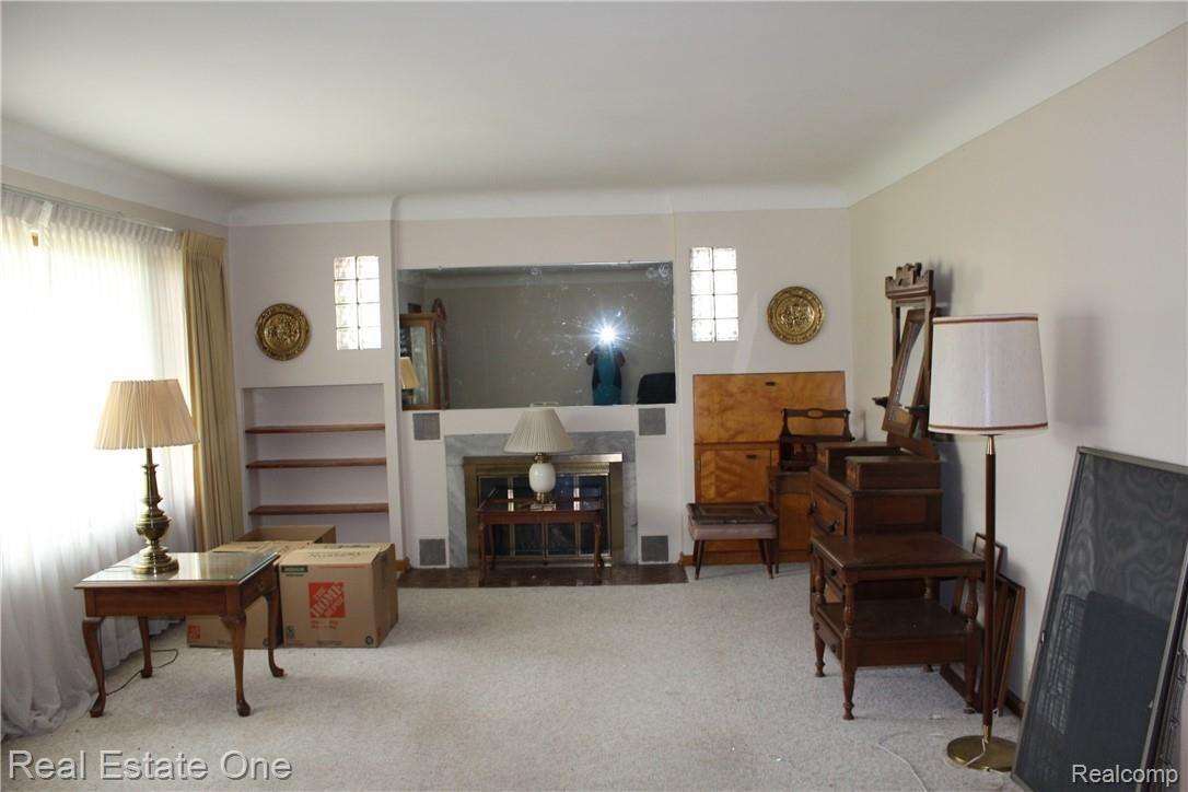 25337 Eureka Road Taylor, MI 48180 - Photo 11 of 32 IMG_0015.JPG