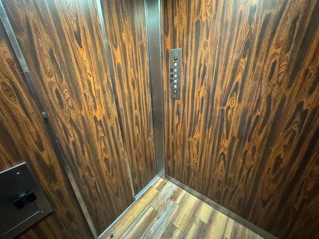 $1,500 | 7797 Golf Cir Drive, Unit 304, Margate, FL 33063