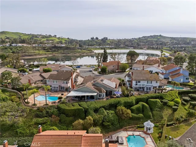 $1,799,900 | 736 Flicker Court, Anaheim Hills, CA 92807