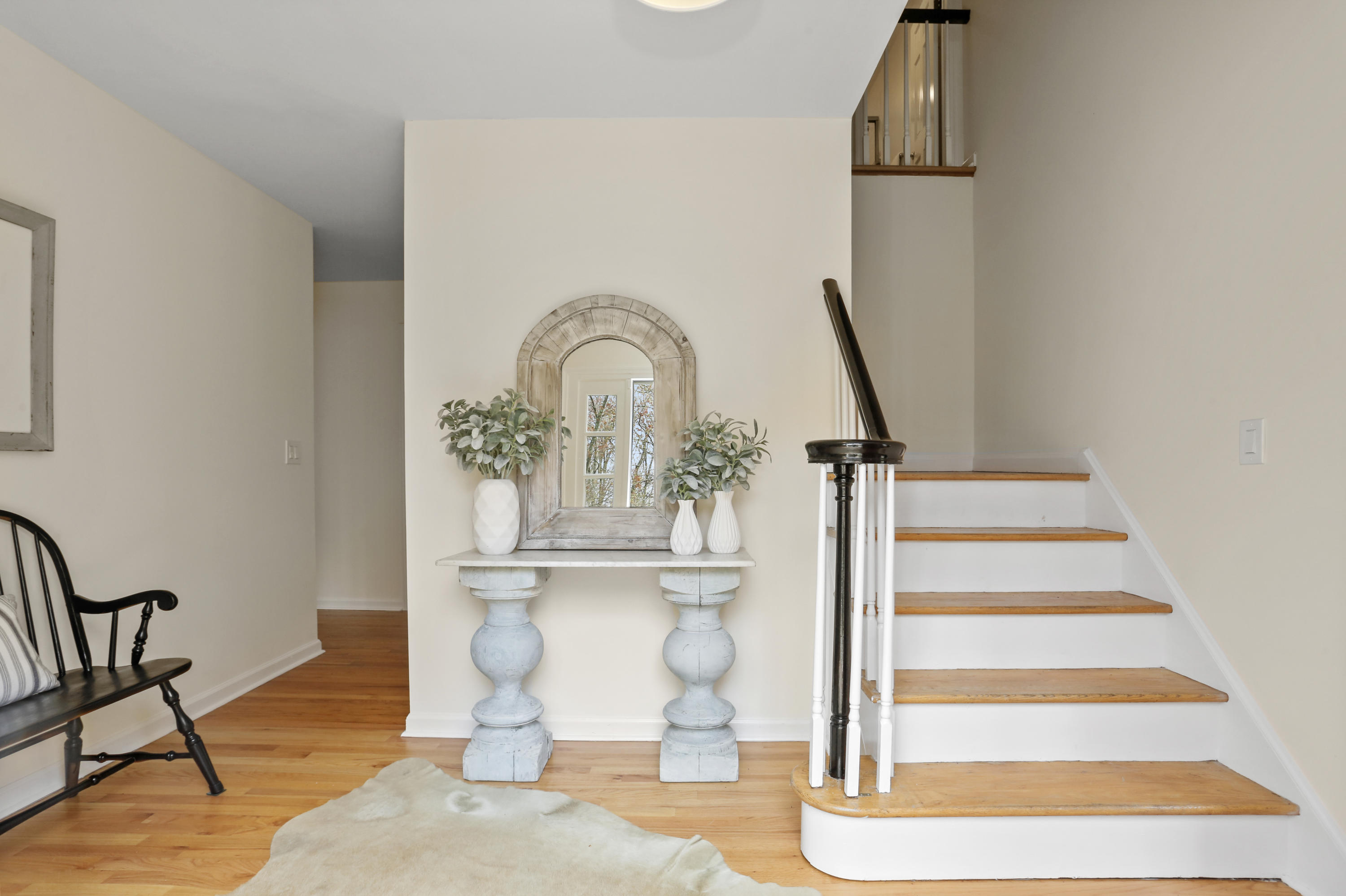 8 Ridge Farms Road Norwalk, CT 06850 - Photo 3 of 31 a view of entryway and hall