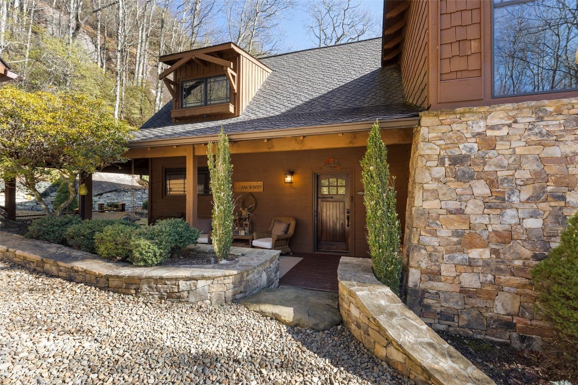 1454 Spring Forest Road Sapphire, NC 28774 - Photo 3 of 73 Gallery Image 3