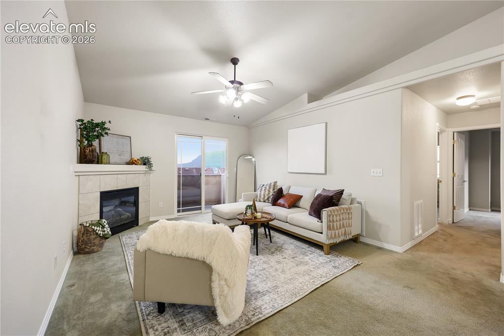 1479 Madison Ridge Heights, Unit B Colorado Springs, CO 80904 - Photo 12 of 22