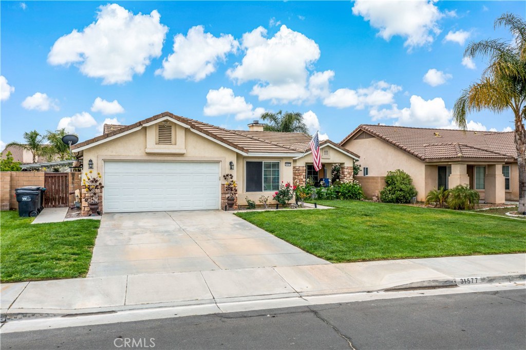 31577 Adour Way Winchester, CA 92596 - Photo 3 of 38