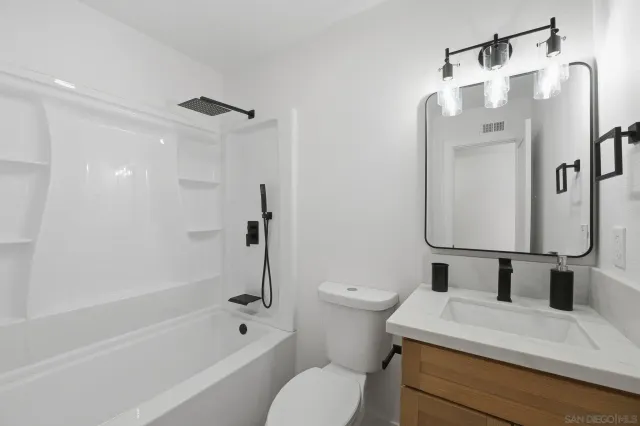 $879,000 | 9789 Lutheran Way, Santee, CA 92071