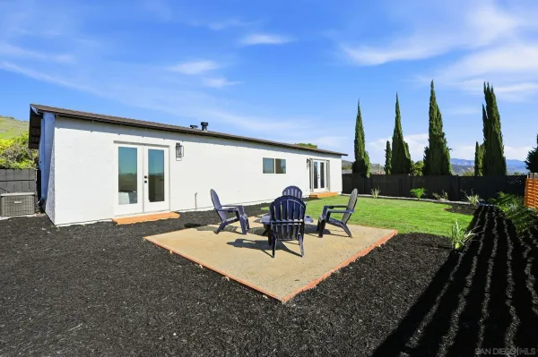 $890,000 | 9789 Lutheran Way, Santee, CA 92071