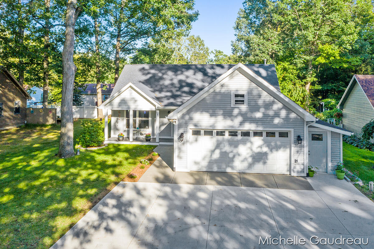 2599 Abbey Road Wayland, MI 49348 - Photo 37 of 48 IMG_1001