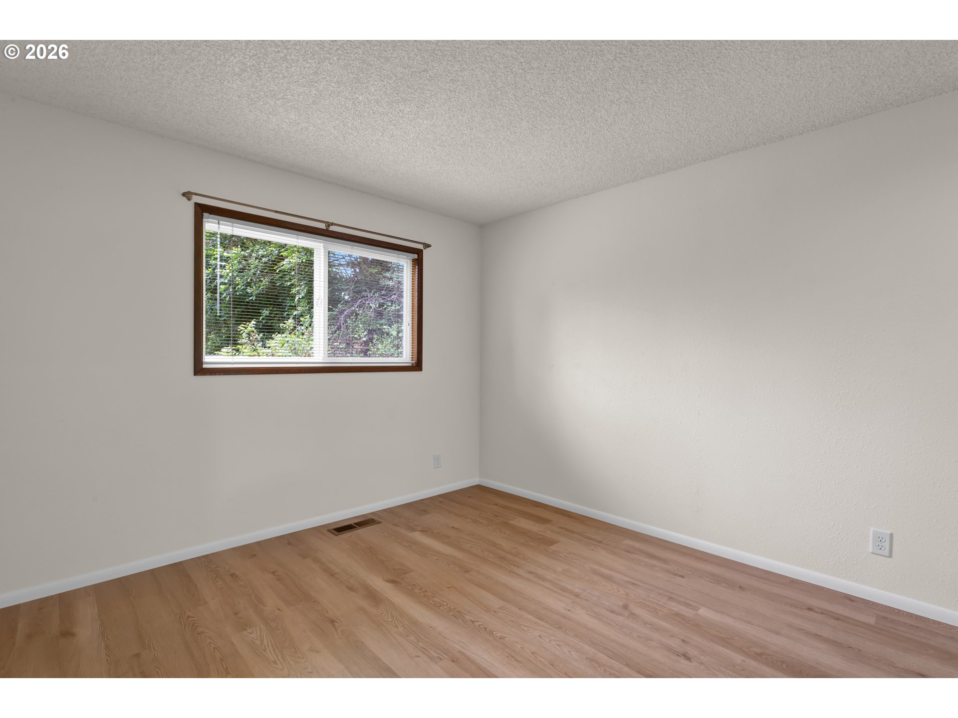 4017 Dillard Road Eugene, OR 97405 - Photo 21 of 37