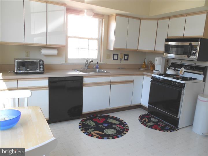 103 Willow Road Wallingford, PA 19086 - Photo 3 of 20