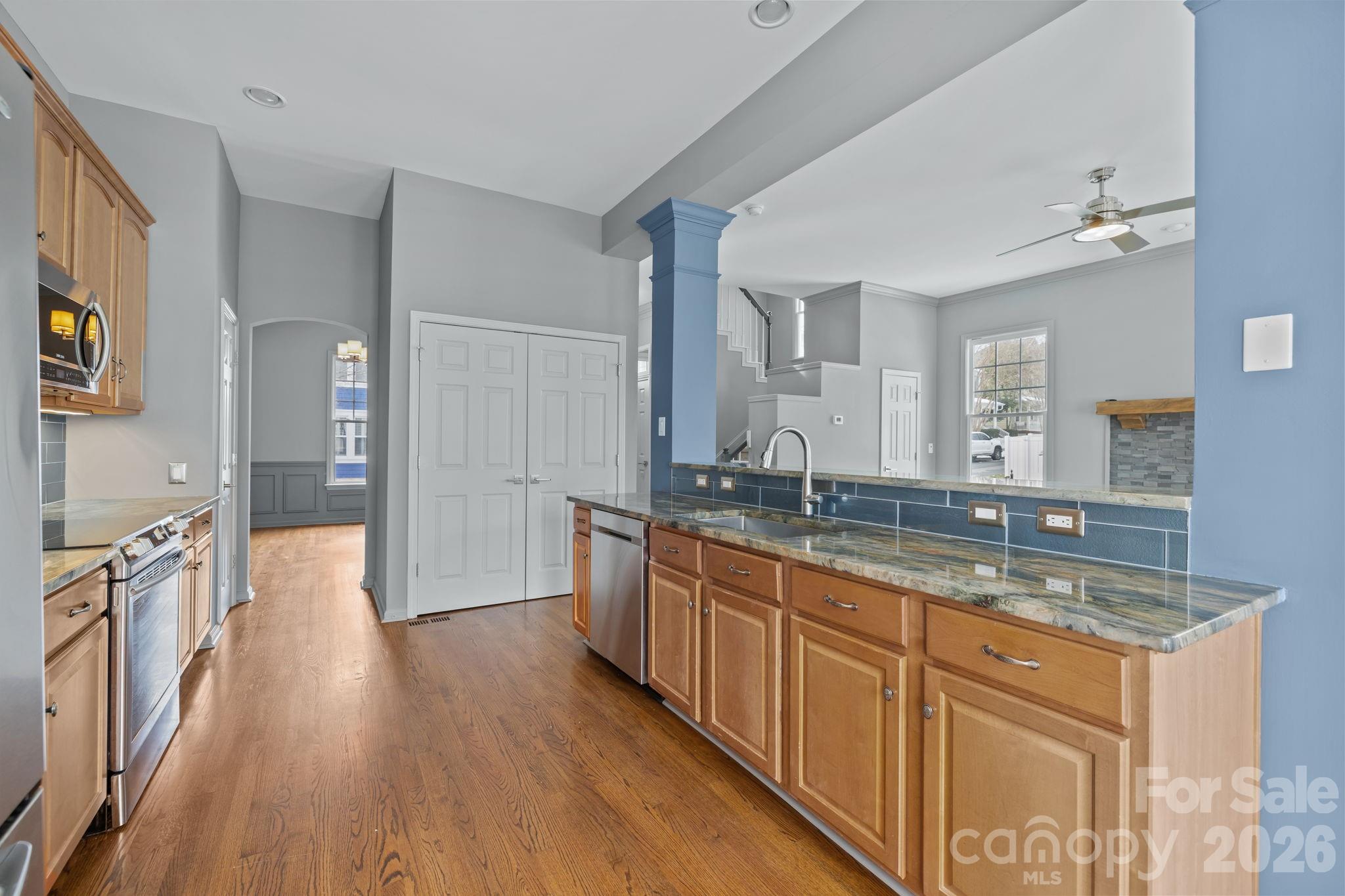 173 Blandina Court, Unit 426 Fort Mill, SC 29708 - Photo 9 of 32 a large kitchen with a lot of counter space