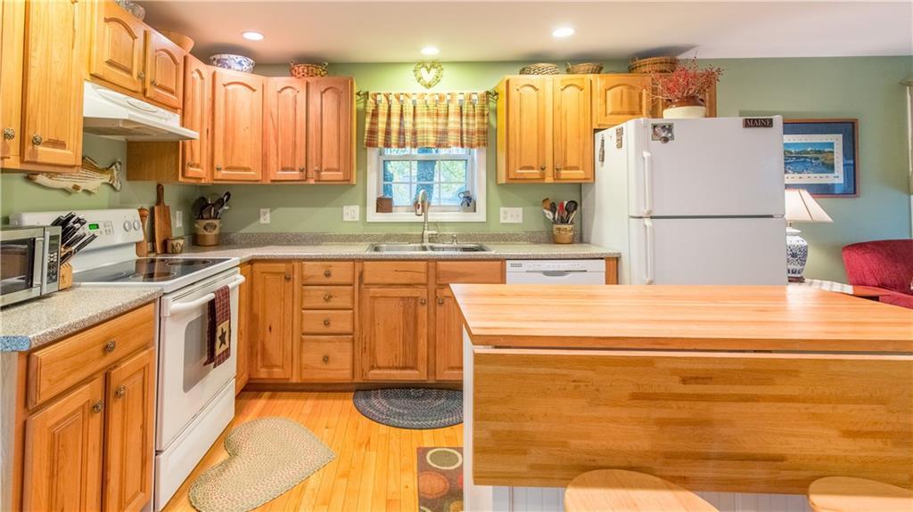 55 Colonial Road Westbrook, ME 04092 - Photo 10 of 29 Photo
