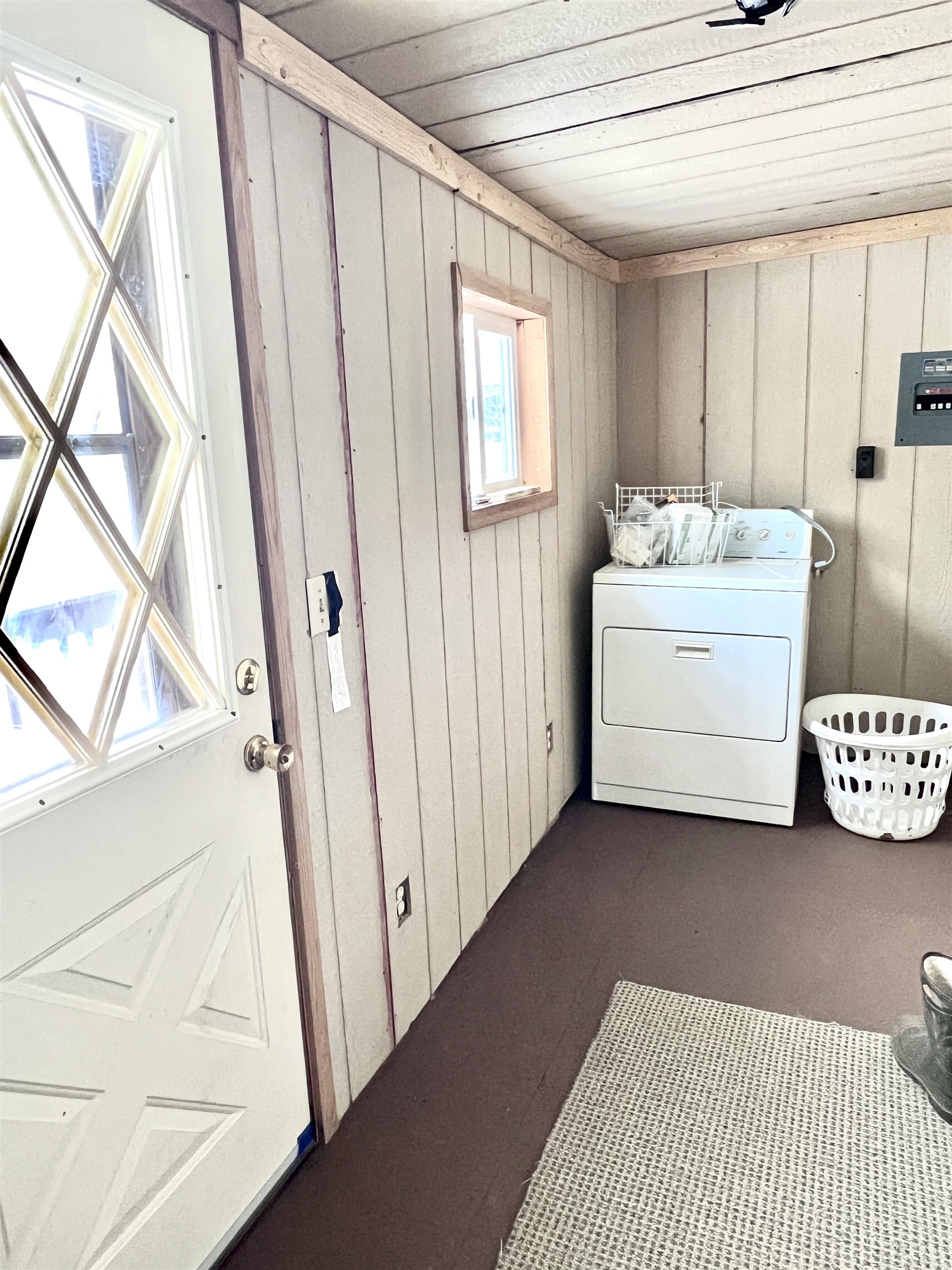 110 3rd Street Elroy, WI 53929 - Photo 18 of 22