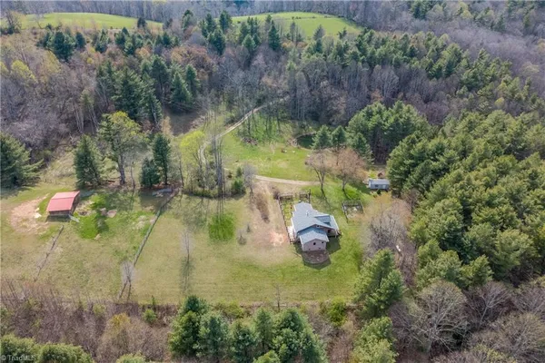 $750,000 | 931 Maple Shade Road, Laurel Fork, VA 24352