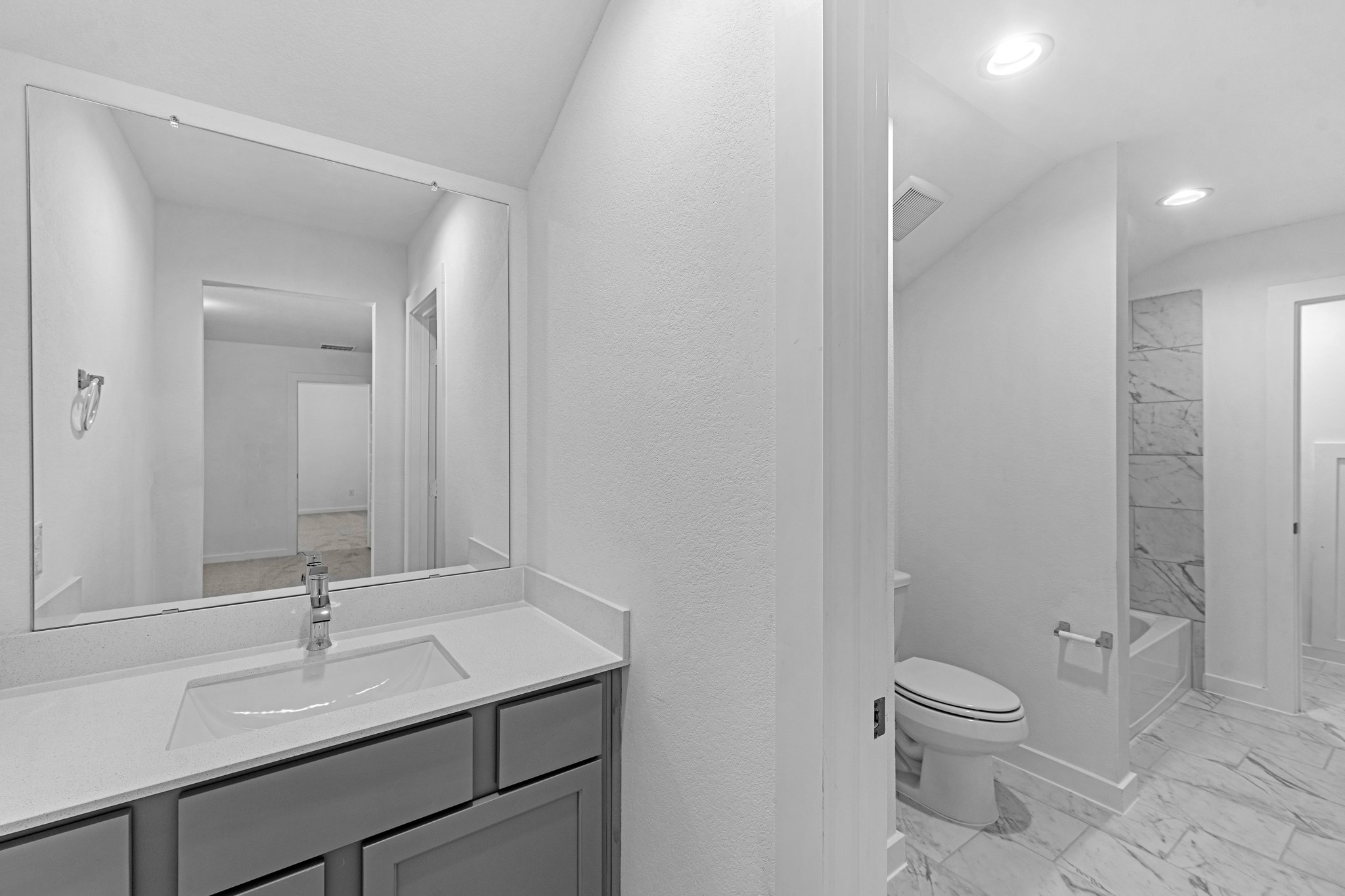 826 Orchard Vale Road Rosharon, TX 77583 - Photo 20 of 33 Gallery Image 20