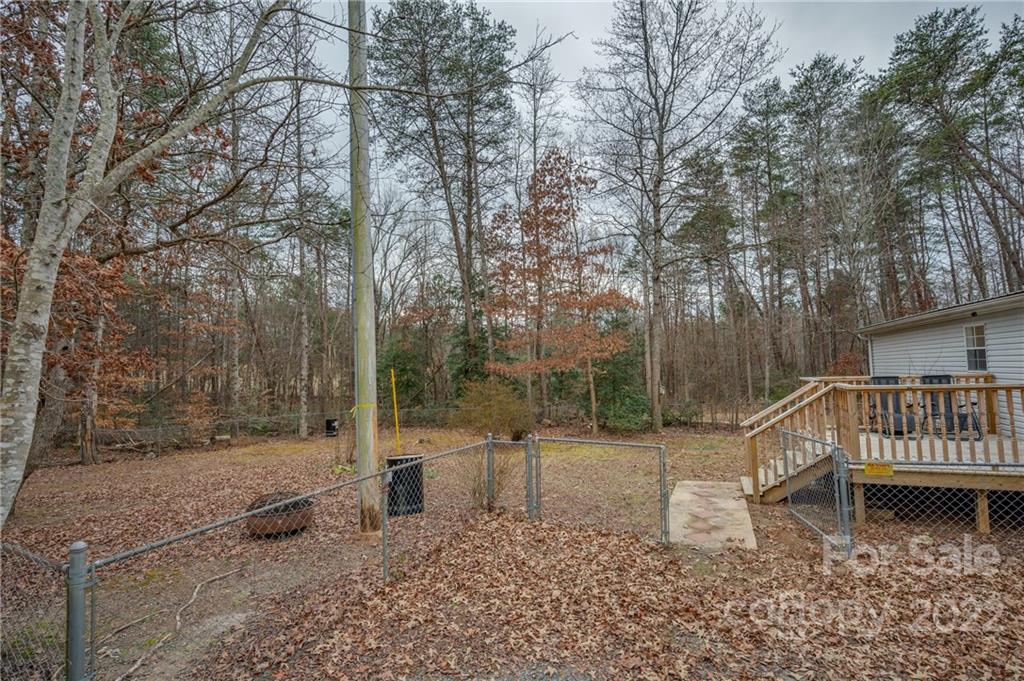 1139 Piney Knob Road Rutherfordton, NC 28139 - Photo 27 of 37 a garden view with a seating space