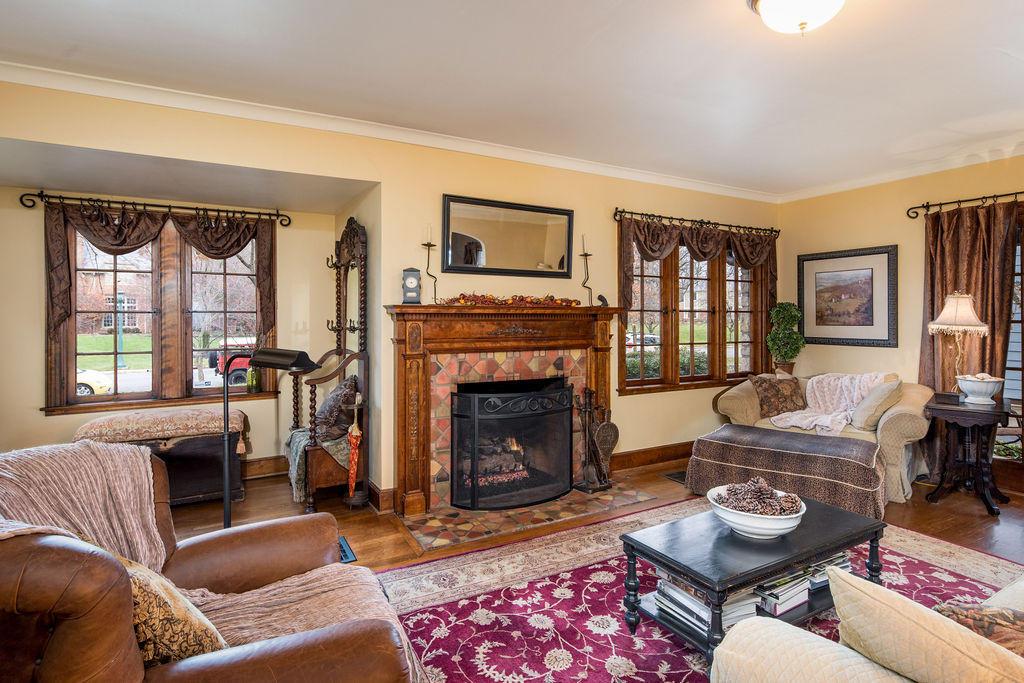 2481 Coventry Road Columbus, OH 43221 - Photo 3 of 42 Gallery Image 3