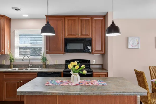 $284,900 | 1424 Southampton Court, Harrisonburg, VA 22801