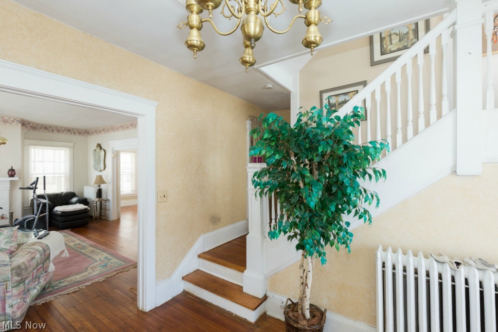 1764 Lee Road Cleveland, OH 44118 - Photo 2 of 25 Gallery Image 2