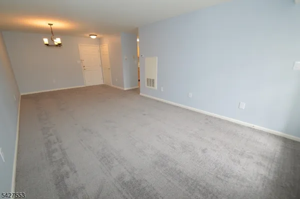 $2,450 | 1 Jenny Lind Street, Unit 29, Netcong, NJ 07857