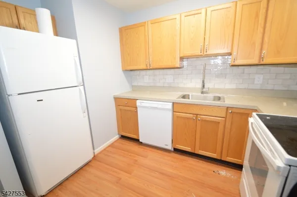 $2,450 | 1 Jenny Lind Street, Unit 29, Netcong, NJ 07857