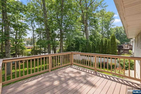 $799,000 | 282 Nottingham Road, Ramsey, NJ 07446