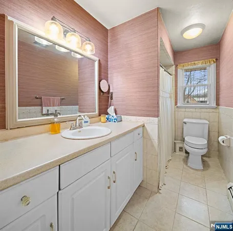 $799,000 | 282 Nottingham Road, Ramsey, NJ 07446