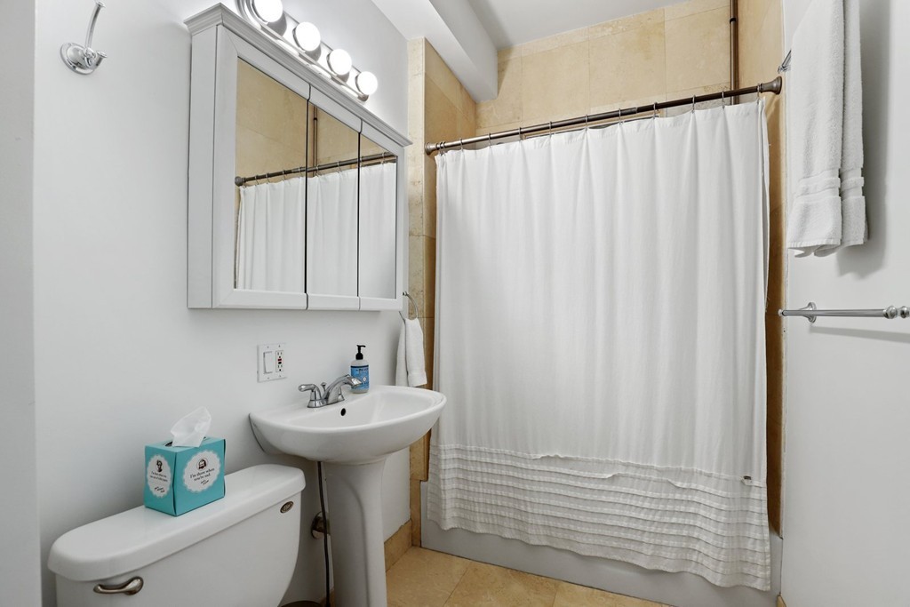 7 Florence Street, Unit 1 Cambridge, MA 02139 - Photo 14 of 18