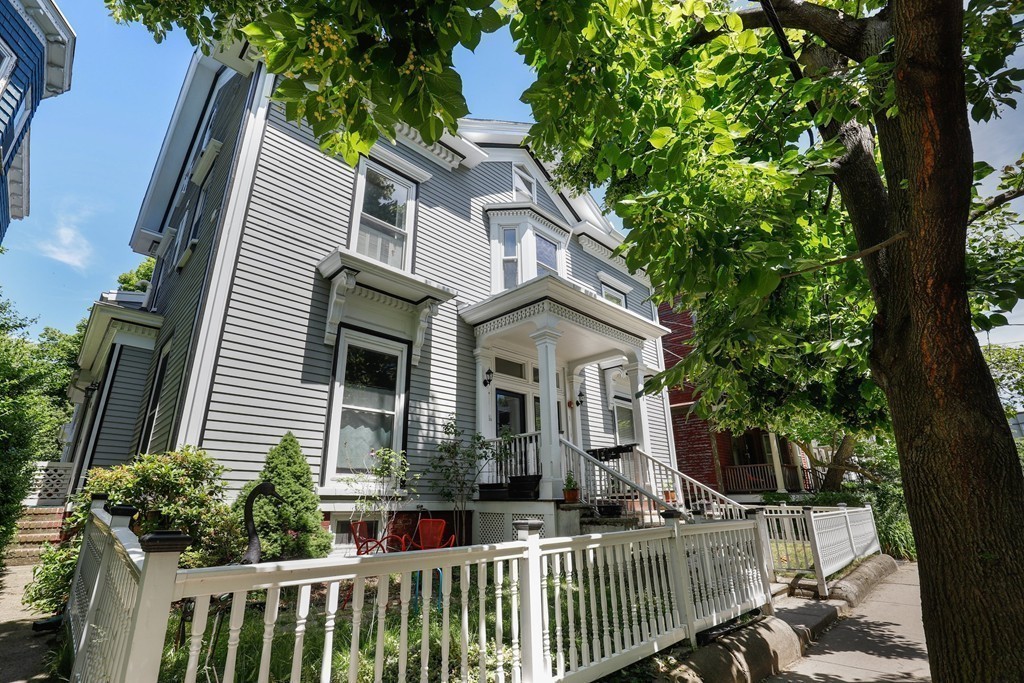 7 Florence Street, Unit 1 Cambridge, MA 02139 - Photo 15 of 18