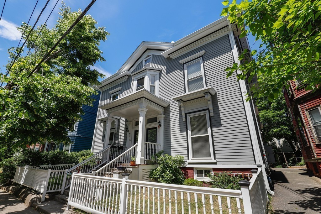 7 Florence Street, Unit 1 Cambridge, MA 02139 - Photo 16 of 18